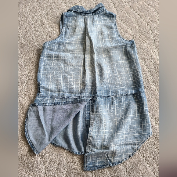 Kenneth Cole button down size medium tank top - Picture 4 of 5